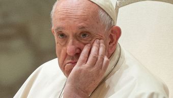 Papa Francesco mette in guardia preti e suore dalla pornografia ...