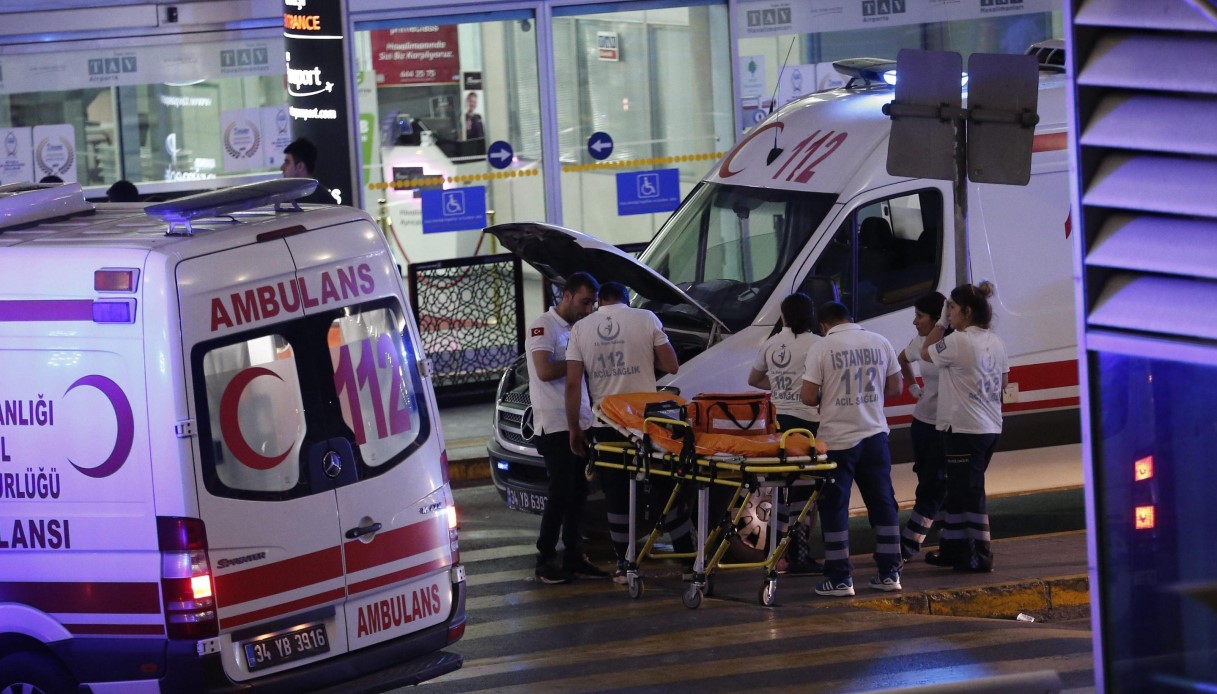 Attentato a Istanbul, arrestato il presunto responsabile. Il governo accusa il Pkk della strage