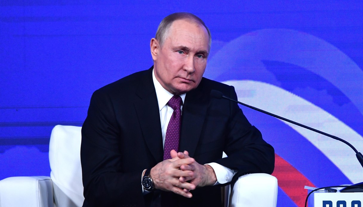 Guerra in Ucraina, cresce il pressing della Casa Bianca su Zelensky per un'apertura a Putin