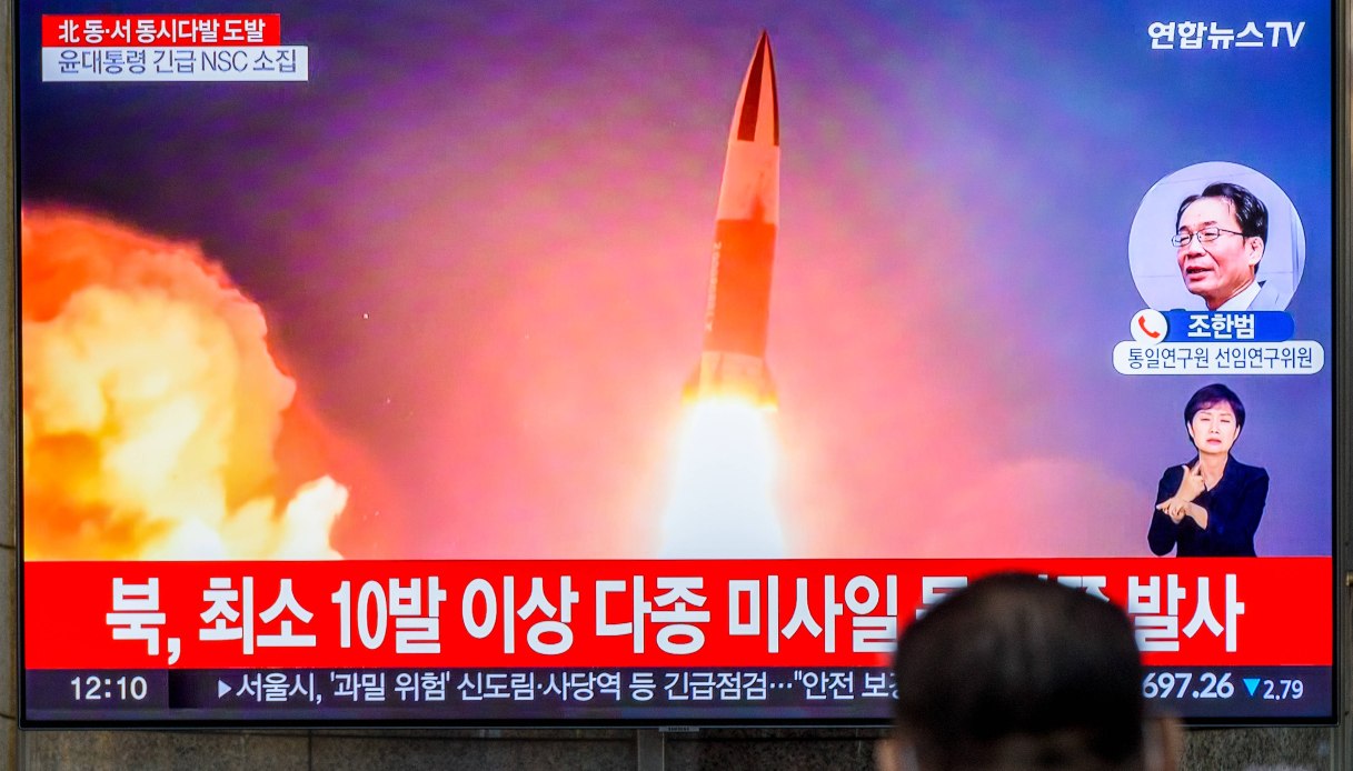 La Corea Del Nord Lancia Due Nuovi Missili Balistici Nel Mar Del ...