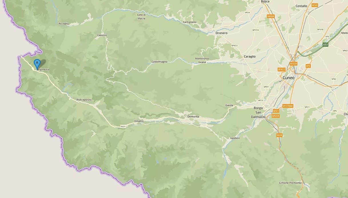 Cuneo, cinquanta ragazzi si sentono male nel rifugio alpino: sospetta intossicazione, portati in ospedale