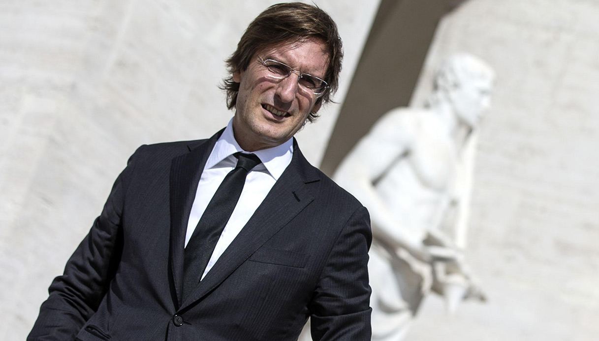 Chi è Pietro Beccari, il primo manager italiano nominato Ceo di Louis  Vuitton
