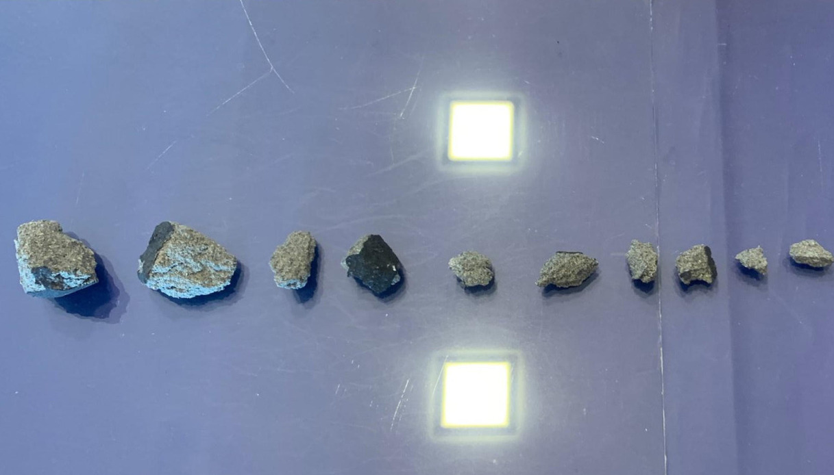 Meteorite di San Valentino trovato in un balcone di Matera, la scoperta di una coppia di anziani