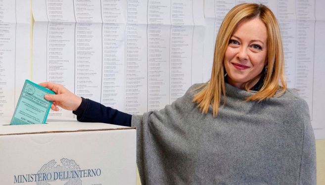 Giorgia Meloni al voto per le elezioni regionali in Lazio