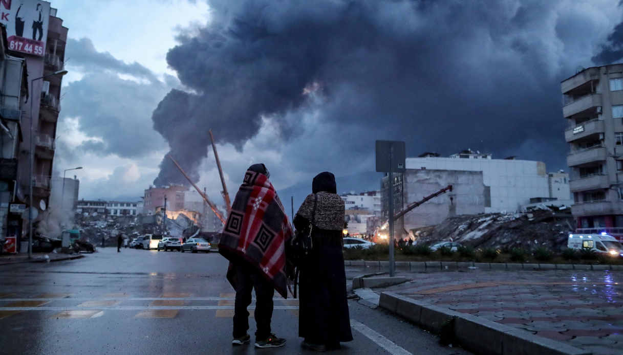 Terremoto In Turchia, Nuova Scossa Nella Notte: Il Bilancio è Di Oltre ...