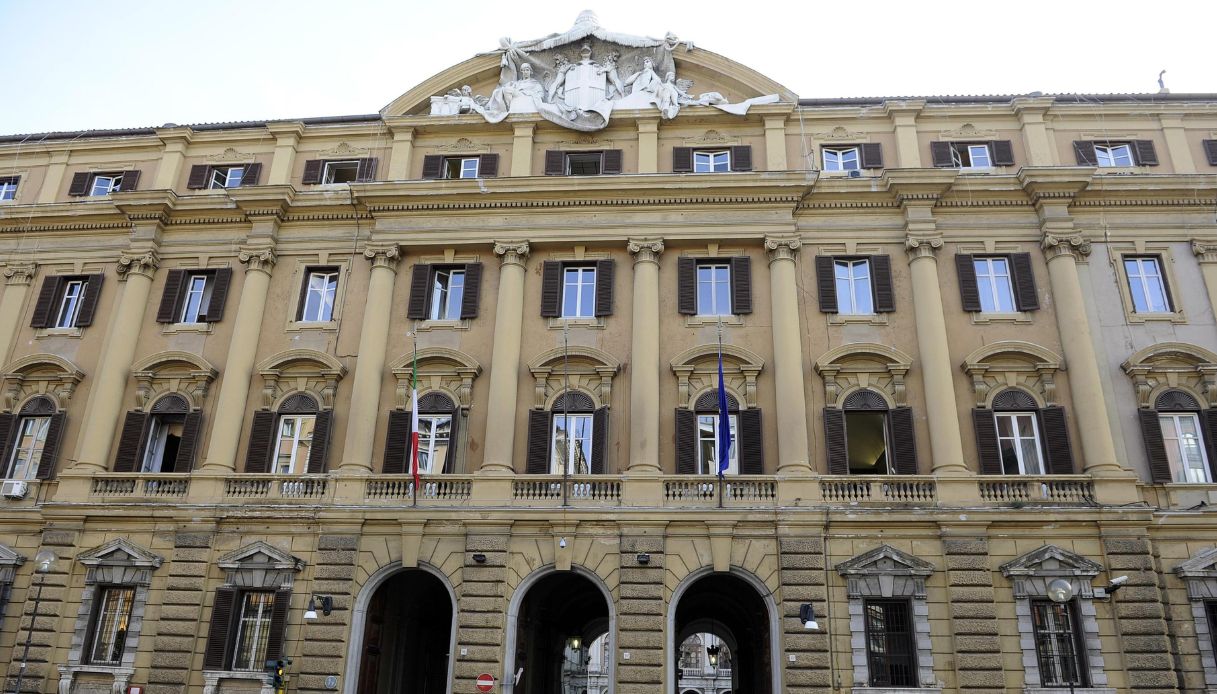 Btp Italia, the inflation-linked government bond, raised €3.6 billion on its first day