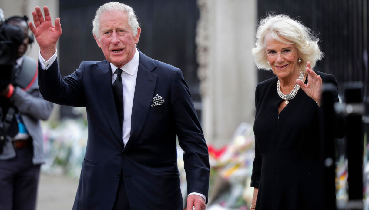 Carlo III e Camilla saranno incoronati re e regina il 6 maggio 2023