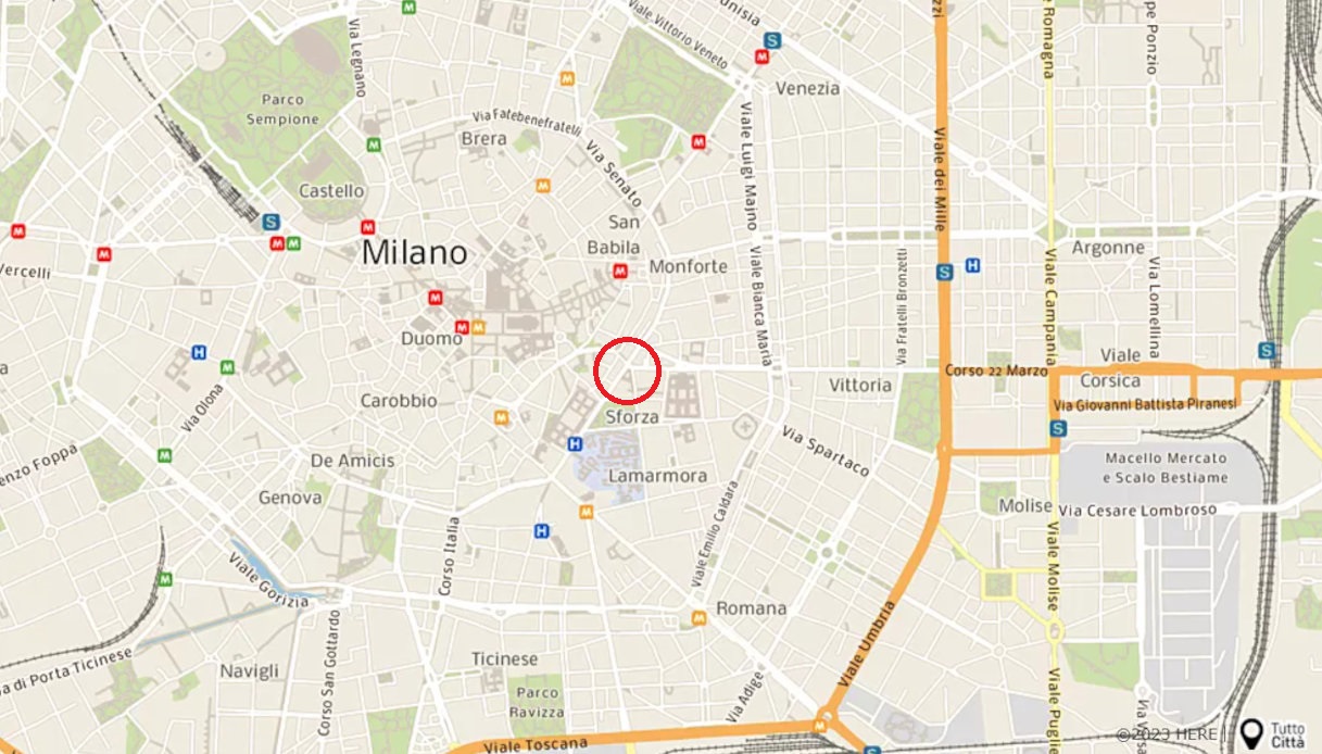Una ciclista di 39 anni è morta a Milano investita da una betoniera