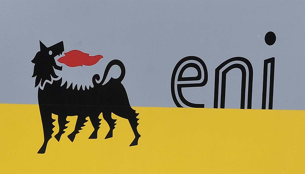 Eni - Duello tra Descalzi e Rinaldi