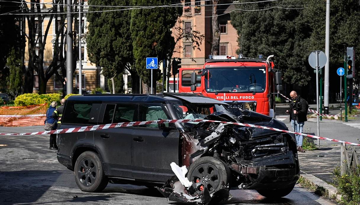 L'auto di Ciro Immobile dopo l'incidente.