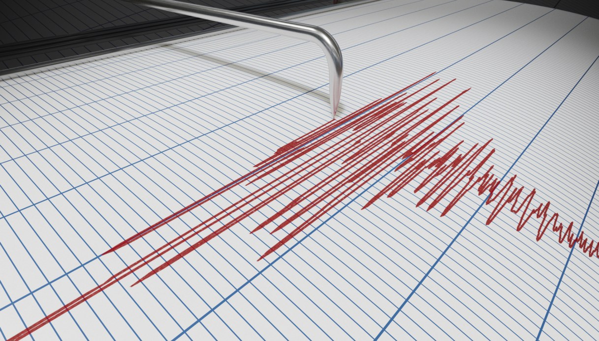 Terremoto tra la Calabria e la Sicilia: sisma di magnitudo 3.3, l'epicentro e la situazione