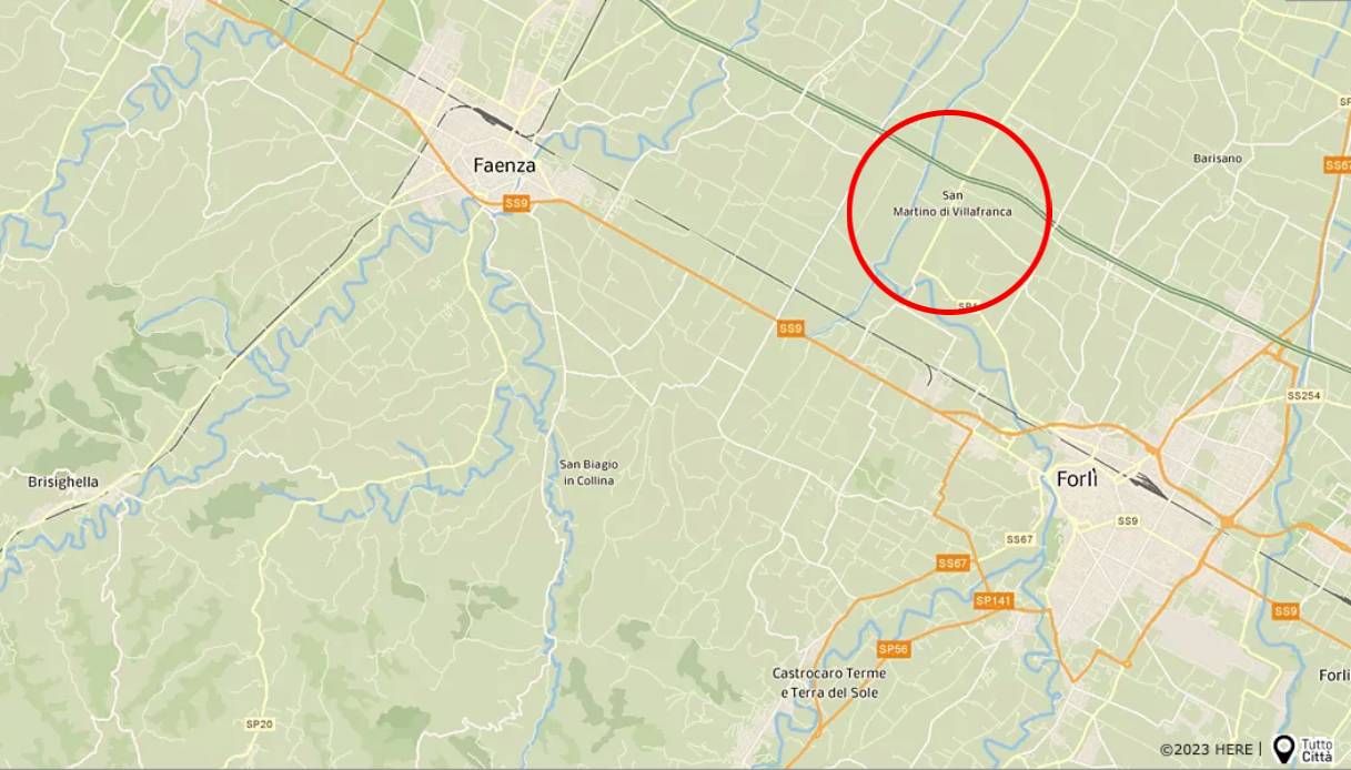 Due morti nello schianto del deltaplano tra Forlì e Ravenna: avevano 69 e 32 anni, il racconto dei testimoni