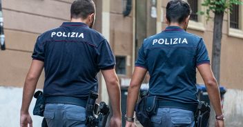 Cadavere in auto Torino