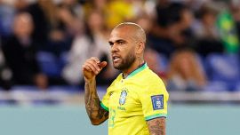 Dani Alves condannato a 4 anni e 6 mesi di carcere per stupro: l ...