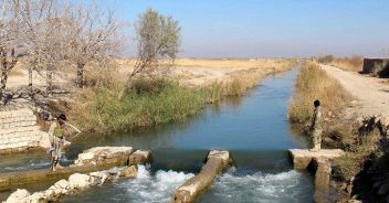 fiume-helmand-scontro-iran-afghanistan