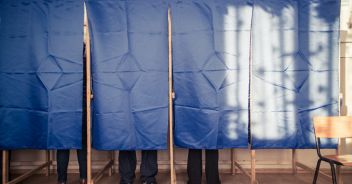 foto-voto-seggio