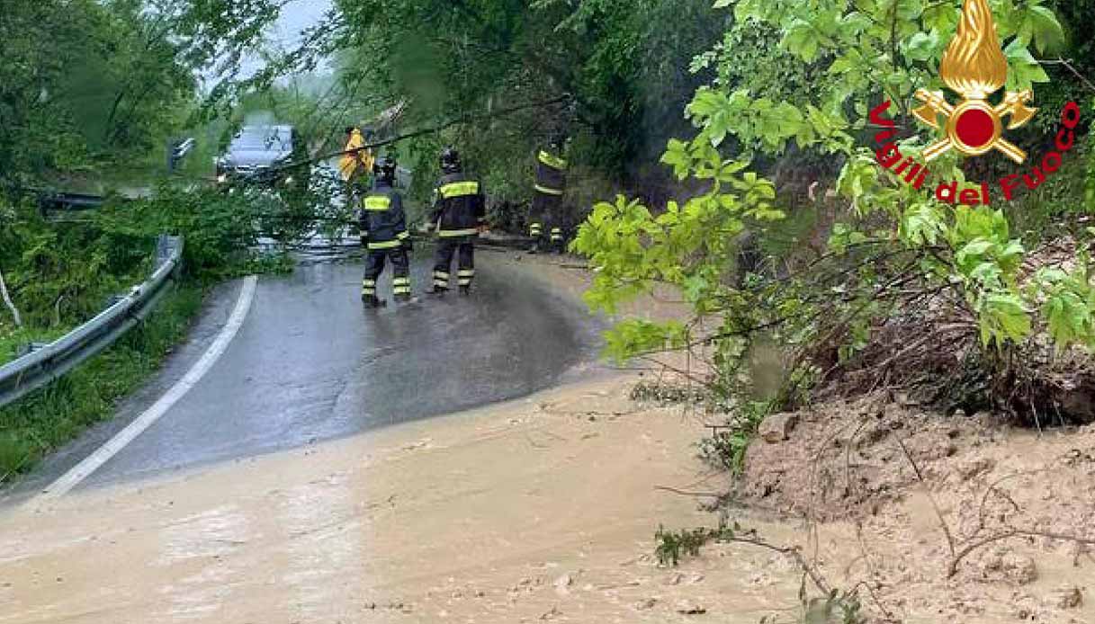 Emergenza Maltempo E Alluvione In Emilia-Romagna, La Diretta: 9 Morti ...