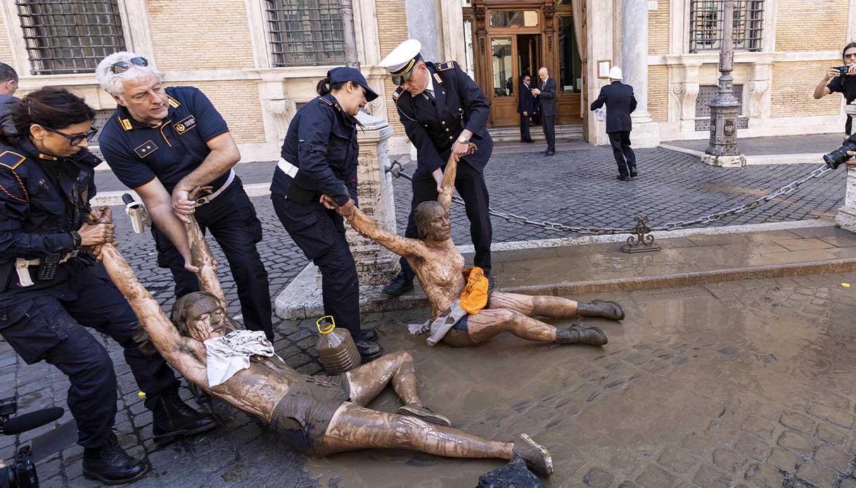 ultima generazione fango senato