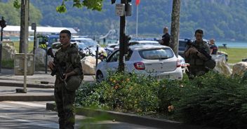 annecy-attacco-reazioni