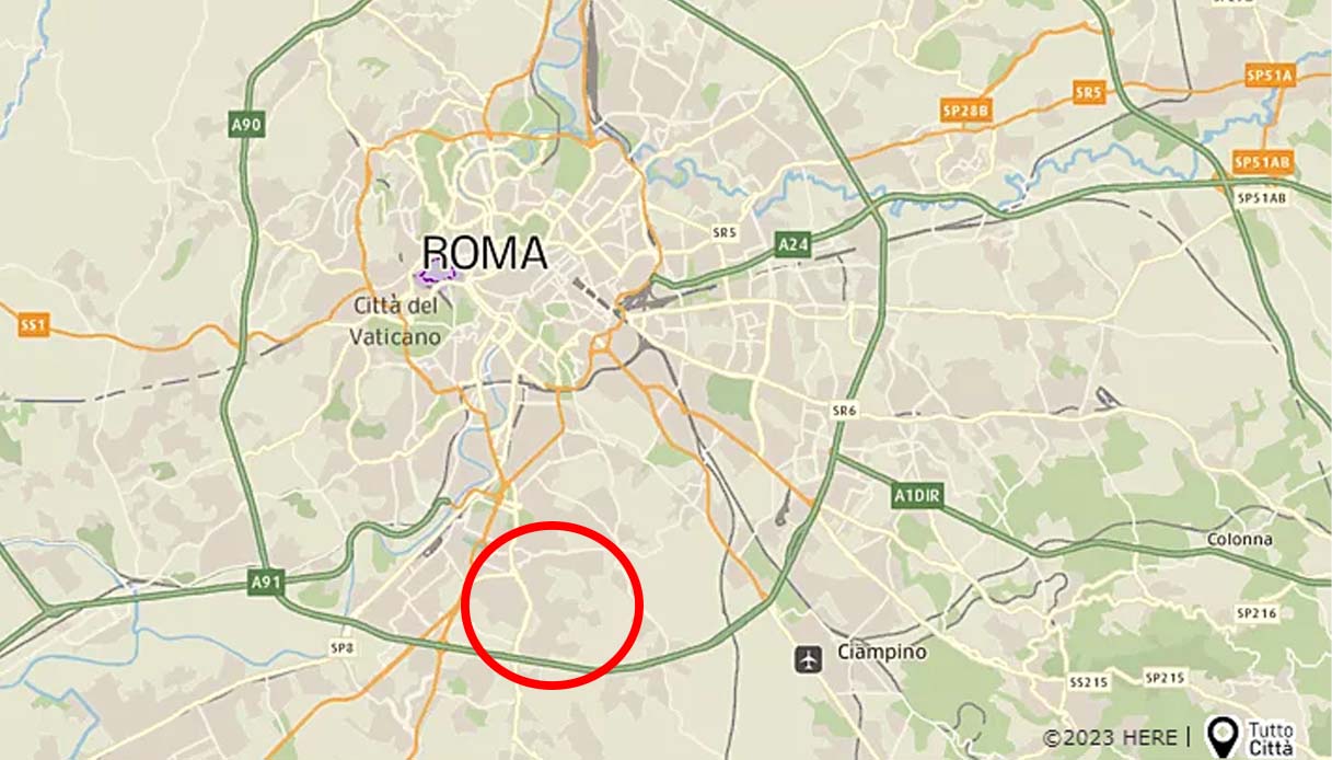 Bimba di un anno trovata morta in auto a Roma nella zona di Cecchignola: era stata lasciata da sola