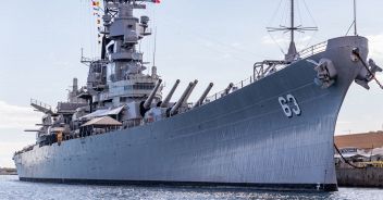 Cacciatorpediniere Usa e nave da guerra cinese si sfiorano nello Stretto di Taiwan