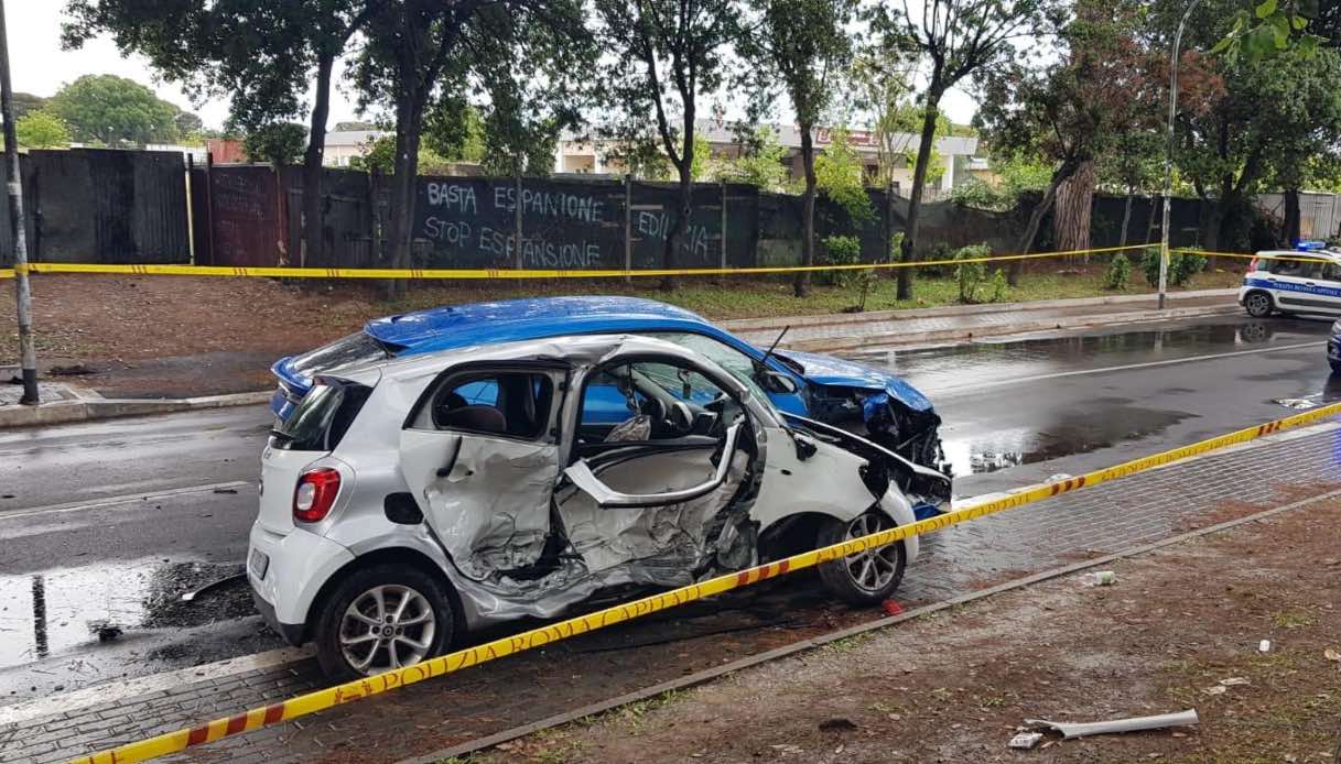 Il racconto di un testimone dell'incidente a Casal Palocco vicino Roma: 