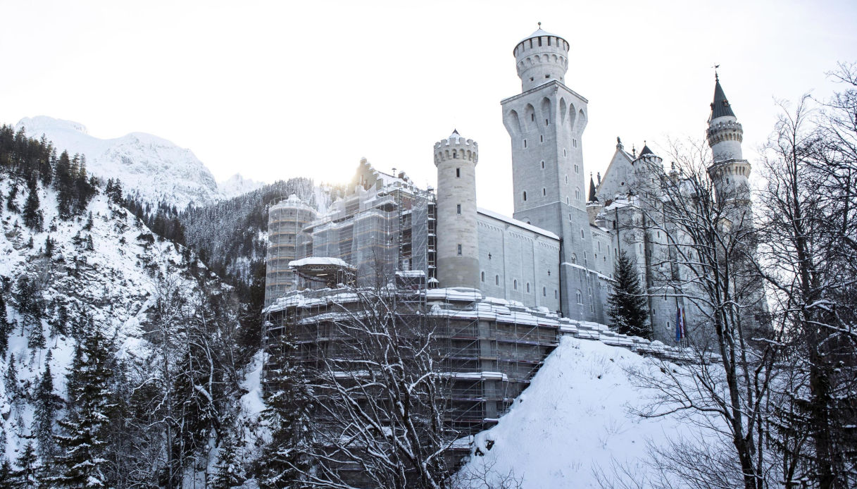 Due turiste sono state gettate giù dal ponte di fronte il castello di Neuschwanstein