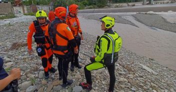 ricerche del giovane disperso nel Secchia