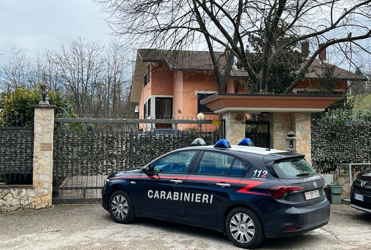 Rapina in villa nel modenese, aggredito anziano imprenditore di 76 anni