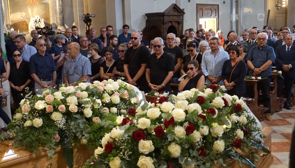 Funerali delle vittime di Santo Stefano di Cadore: la disperazione