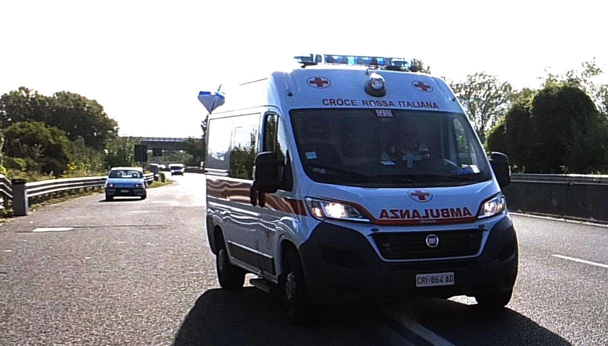 Violento scontro tra moto e auto a Muzzana del Turgnano vicino Udine ...