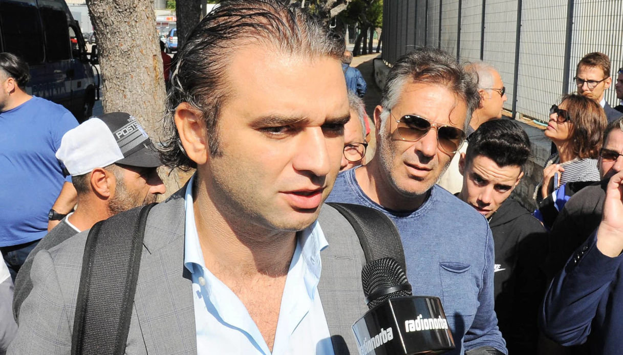 Sindaco di Monopoli Angelo Annese indagato corruzione, abuso d'ufficio