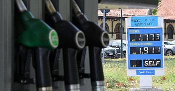 benzina-aumenti-caro-carburante