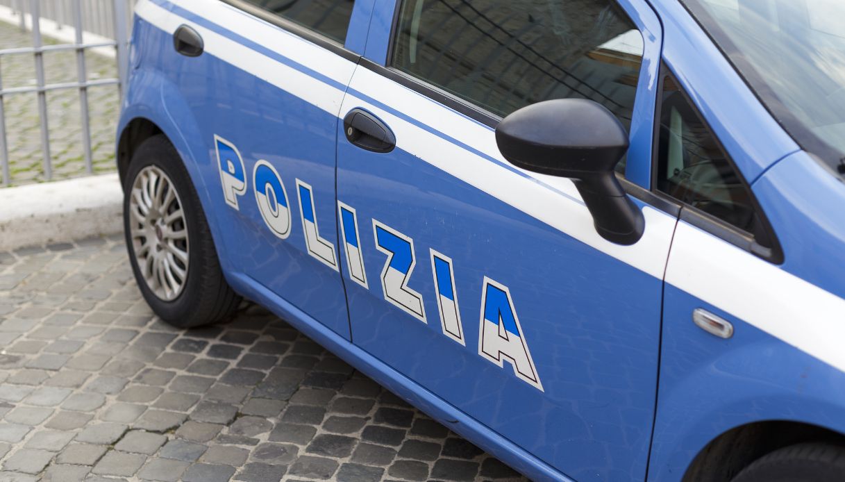 Donna Trovata Morta In Casa A Taranto Giallo Sul Decesso Le Ferite Sul Corpo In Decomposizione