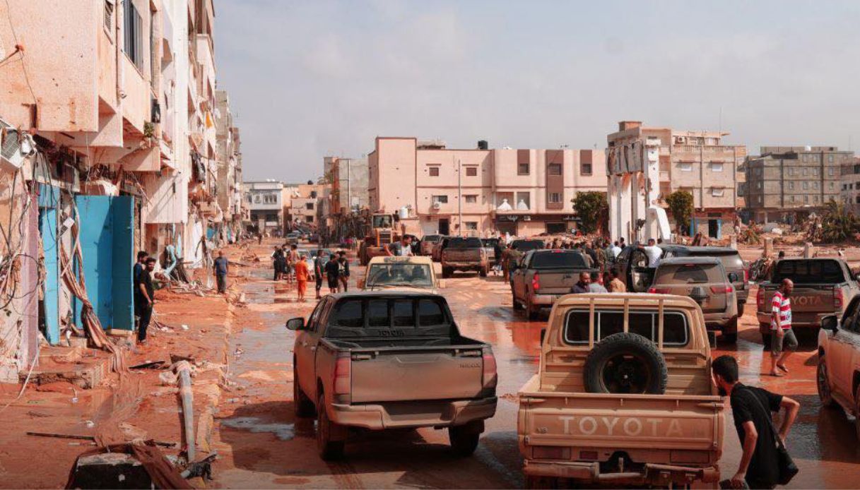 Derna inondata dopo l'alluvione