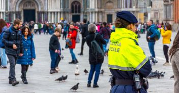 Picchiatore seriale a Venezia