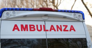 12enne si suicida a Centocelle a Roma