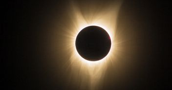 eclissi-anulare-solare-italia-14-ottobre