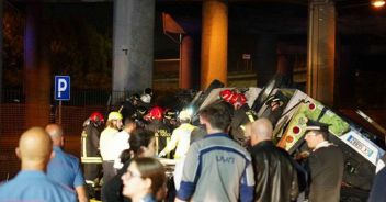 Autobus di Mestre precipitato dal cavalcavia, identificate tutte le 21 vittime dell’incidente