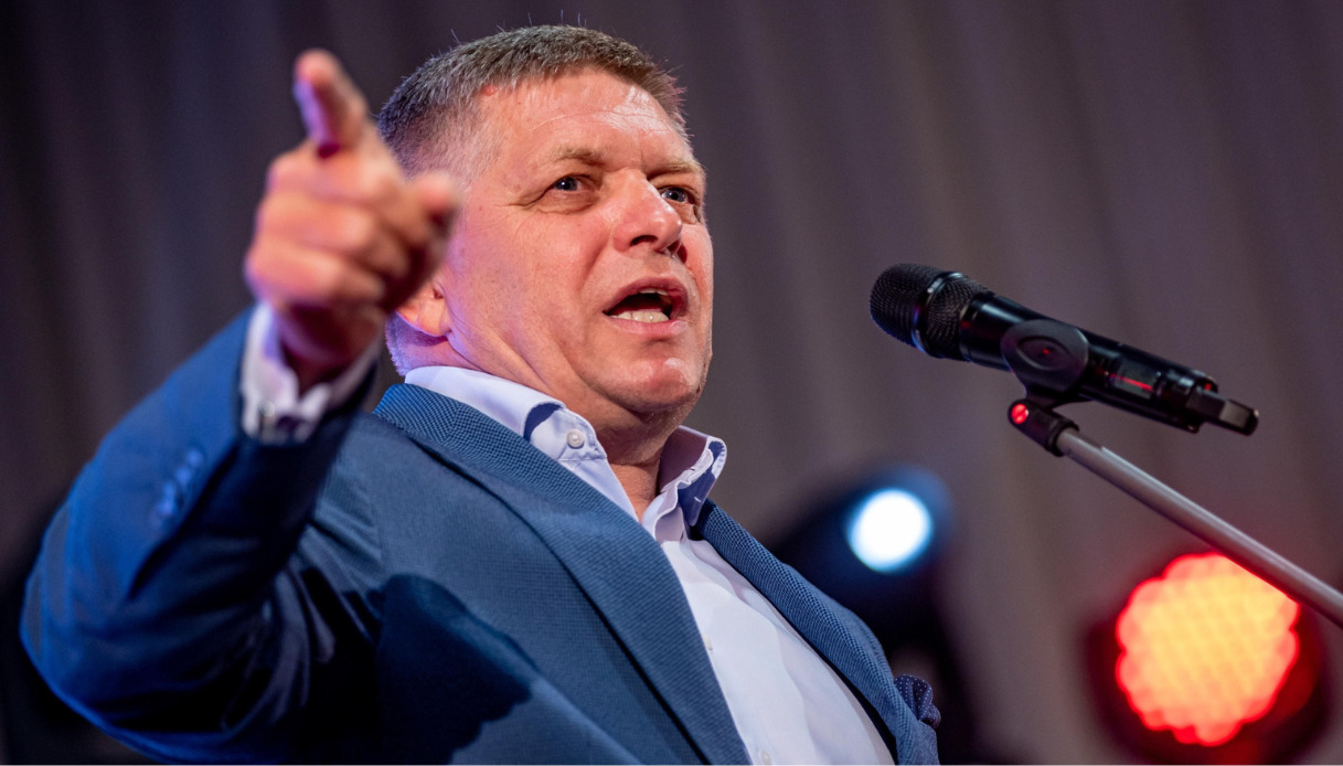 In Slovacchia il partito del filorusso Robert Fico vince le elezioni e annuncia lo stop agli aiuti all'Ucraina