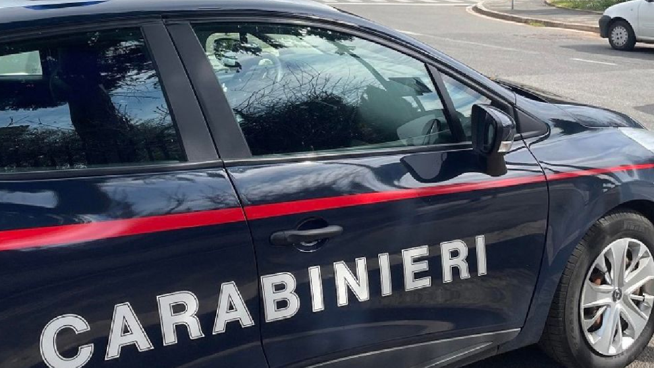 Omicidio a Palermo, 41enne algerino ucciso con un colpo di pistola davanti alle Poste centrali