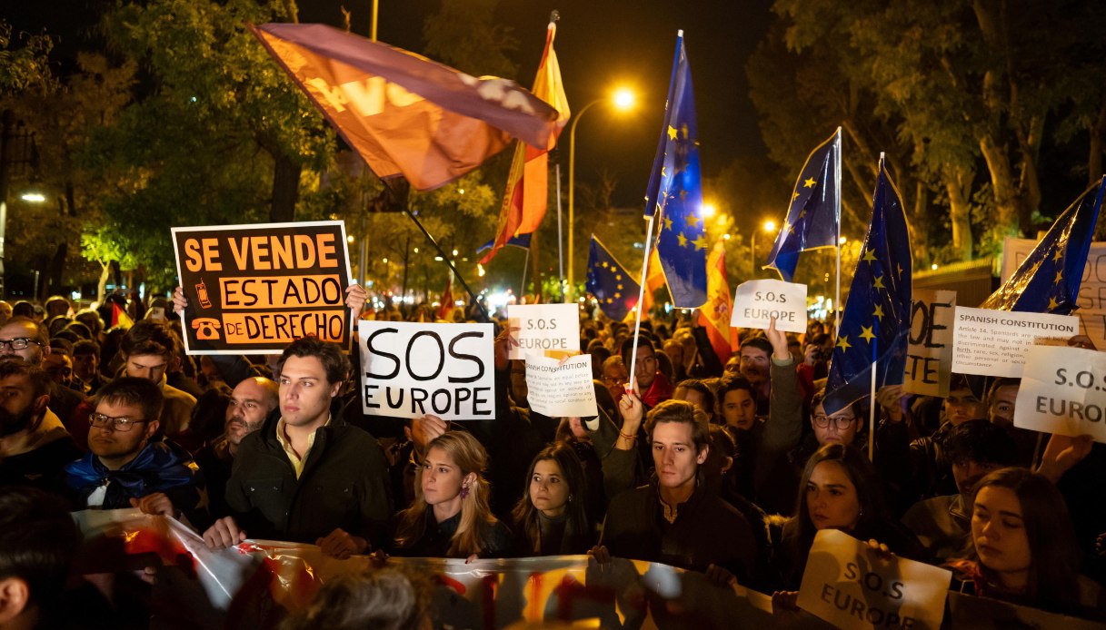 Spagna Sanchez catalani