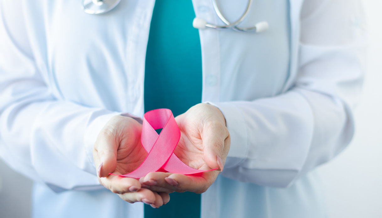 Il fiocco rosa è simbolo della lotta ai tumori mammari