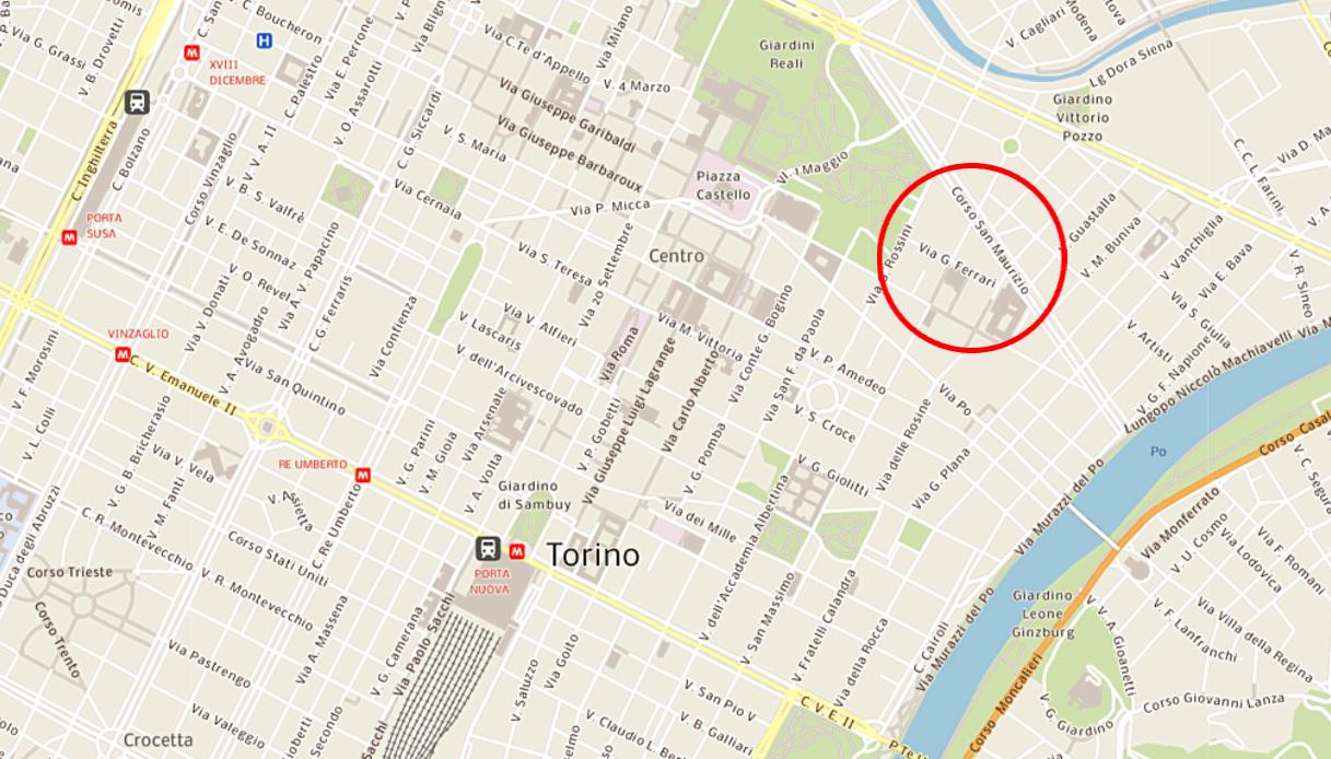 Incendio a Torino in corso San Maurizio vicino alla Mole, fiamme in un appartamento per colpa di una candela
