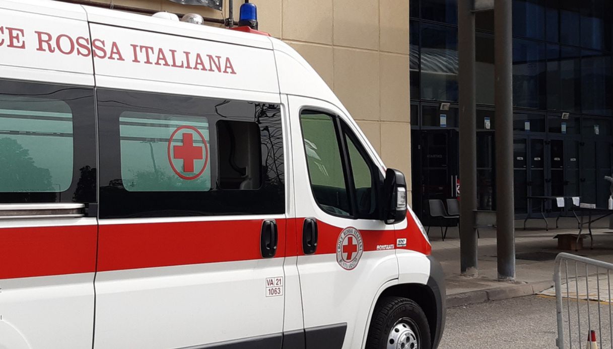 Un'ambulanza della Croce rossa