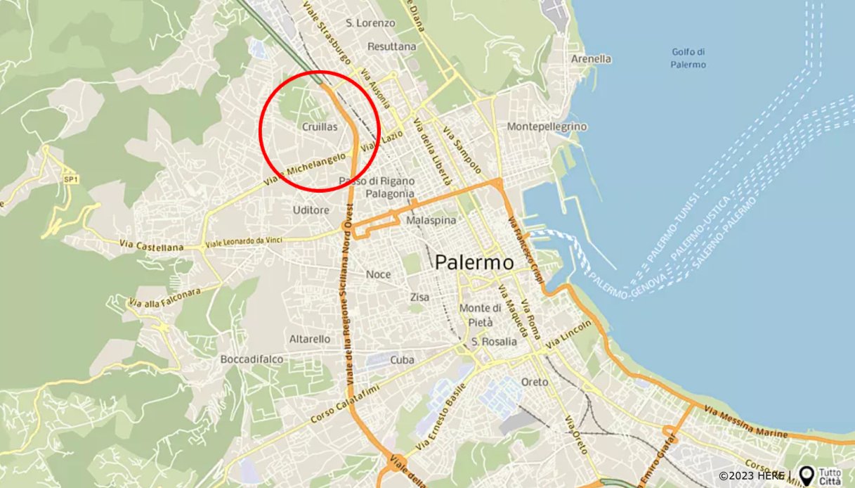 Accoltellato in strada a Palermo dopo una lite per questioni economiche: colpito più volte allo stomaco