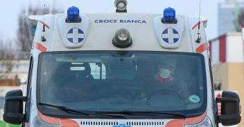 ambulanza-donna-morta-a-pescara
