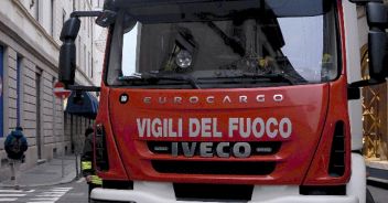 auto-in-fiamme-bisignano