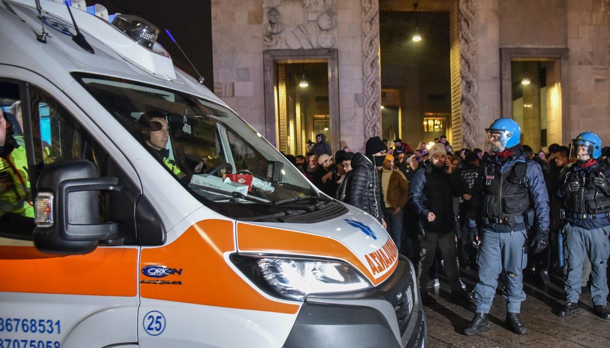 Diversi i feriti nella notte di Capodanno: Napoli, compresa la provincia, la zona in cui si sono verificati più incidenti, tensioni a Milano