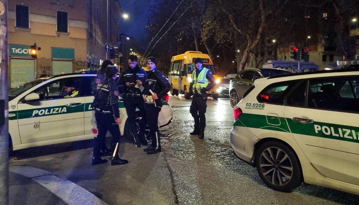 Ciclista Morto Investito A Milano In Viale Umbria Una Tra La Bici E L